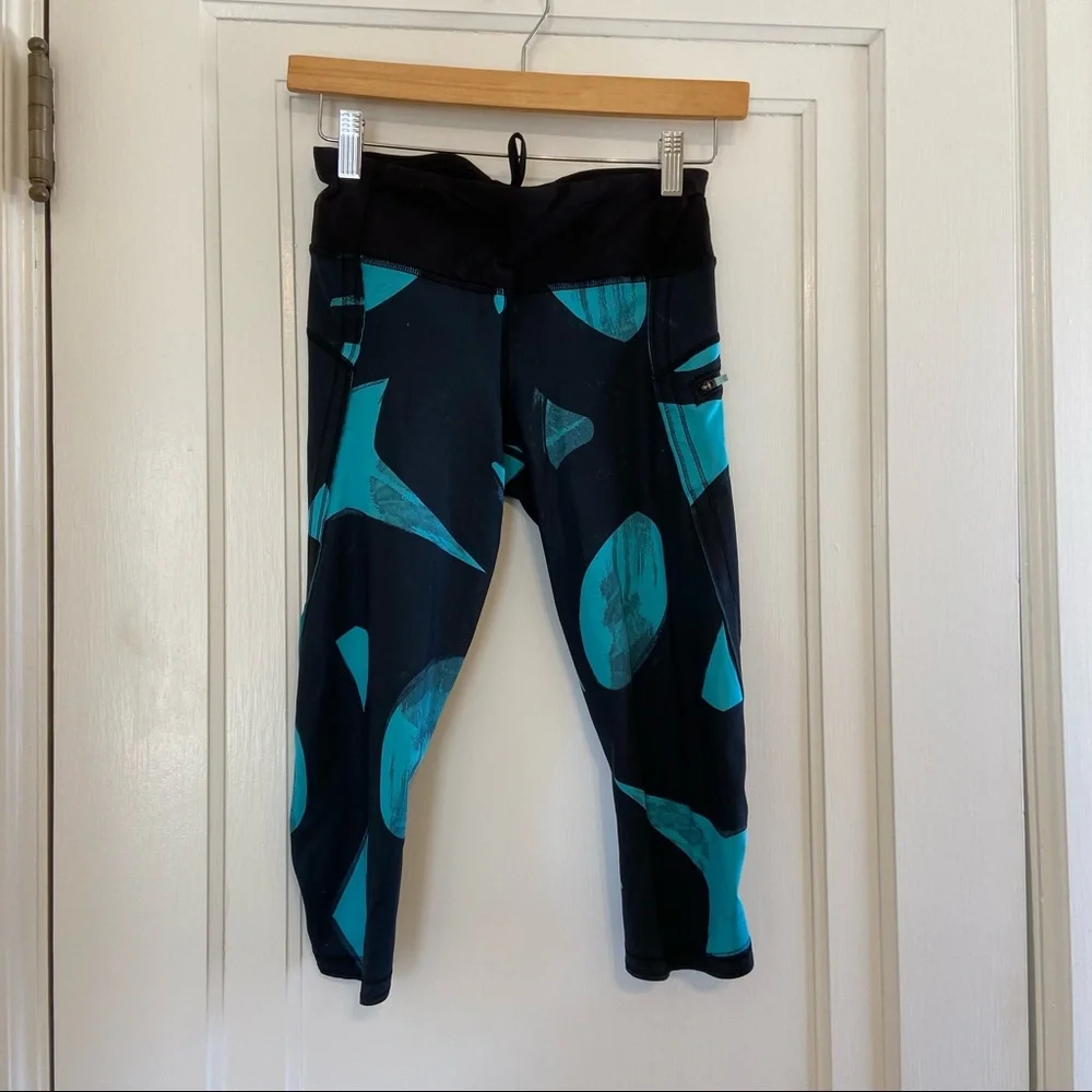 Lululemon Run Top Speed Crop leggings